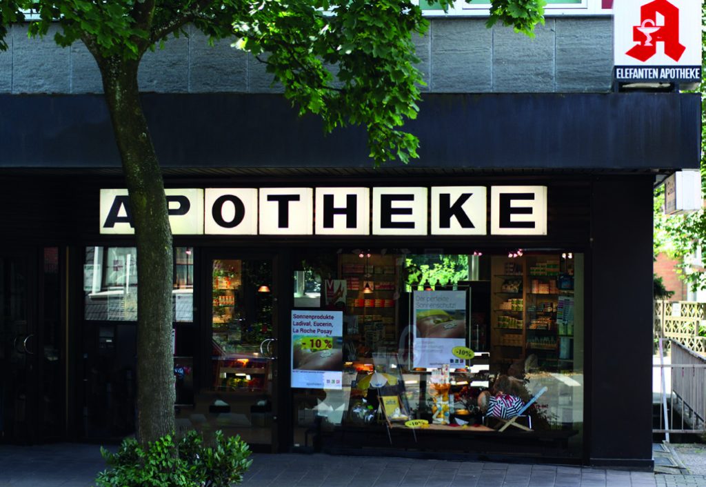 elefanten-apotheke-aussen Elefanten Apotheke Außenansicht
