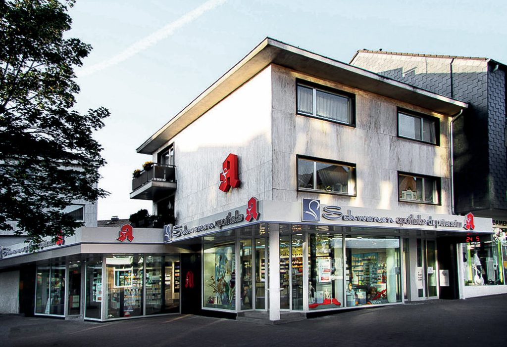 schwanen-apotheke-aussen Schwanen Apotheke Außenansicht